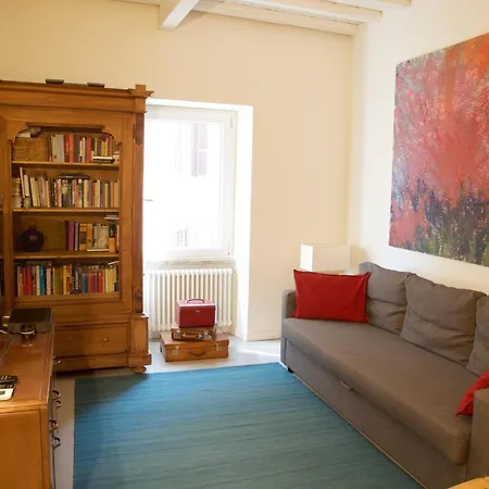 Trastevere Penthouse With A View Rome